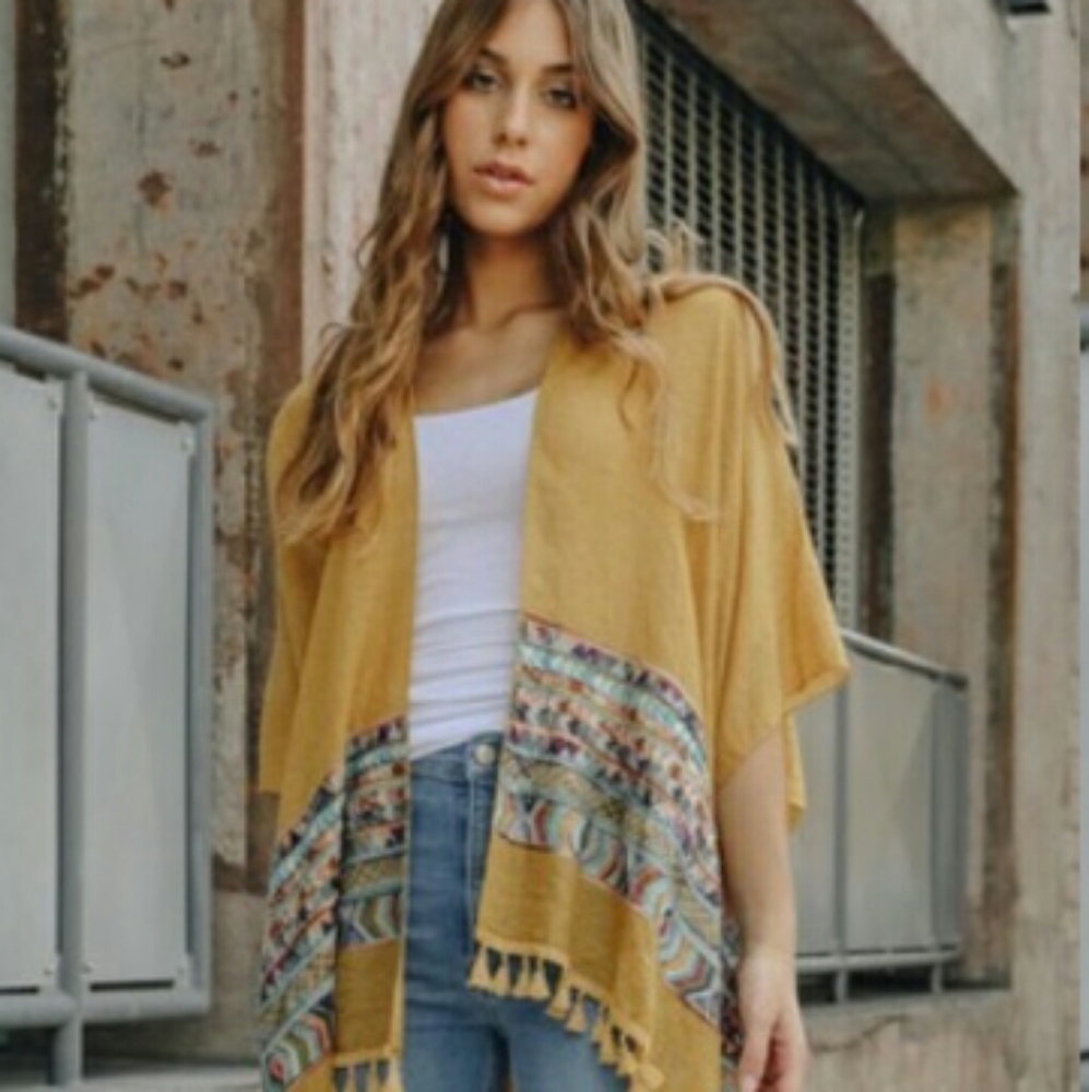 BOHO Tasseled Kimono /Wrap NEW with tags